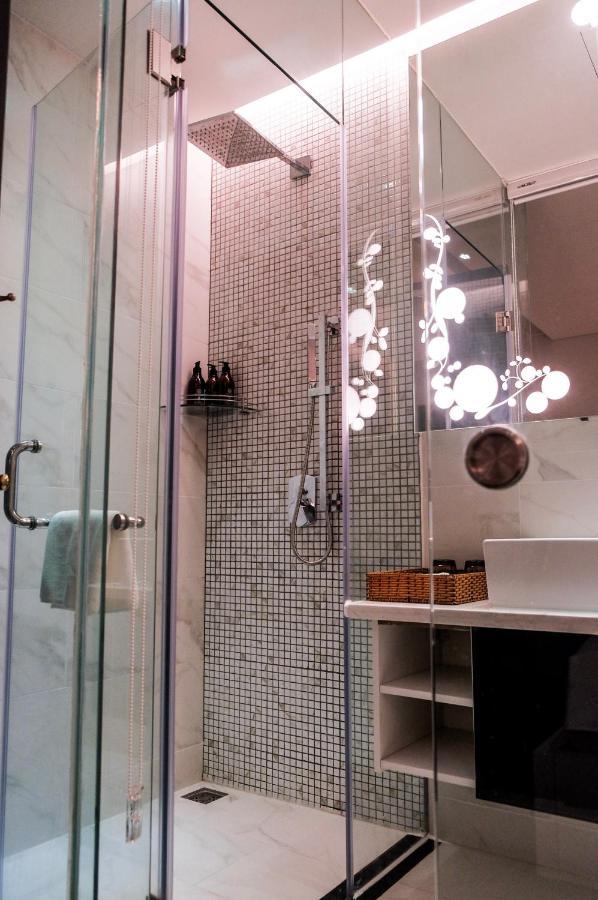 Signature Boutique Hotel Хошимин Экстерьер фото