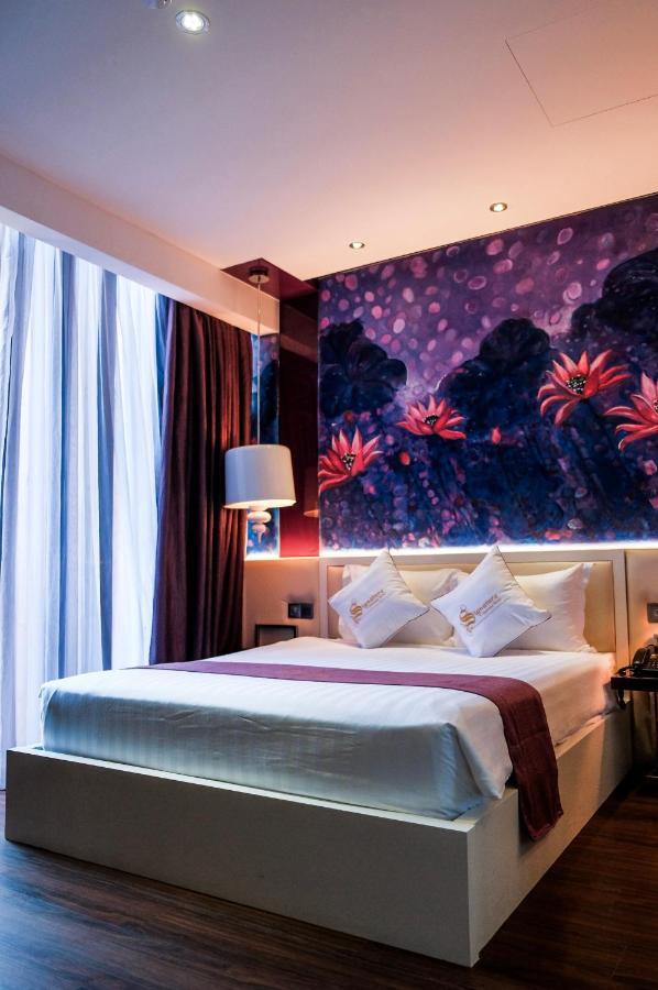 Signature Boutique Hotel Хошимин Экстерьер фото