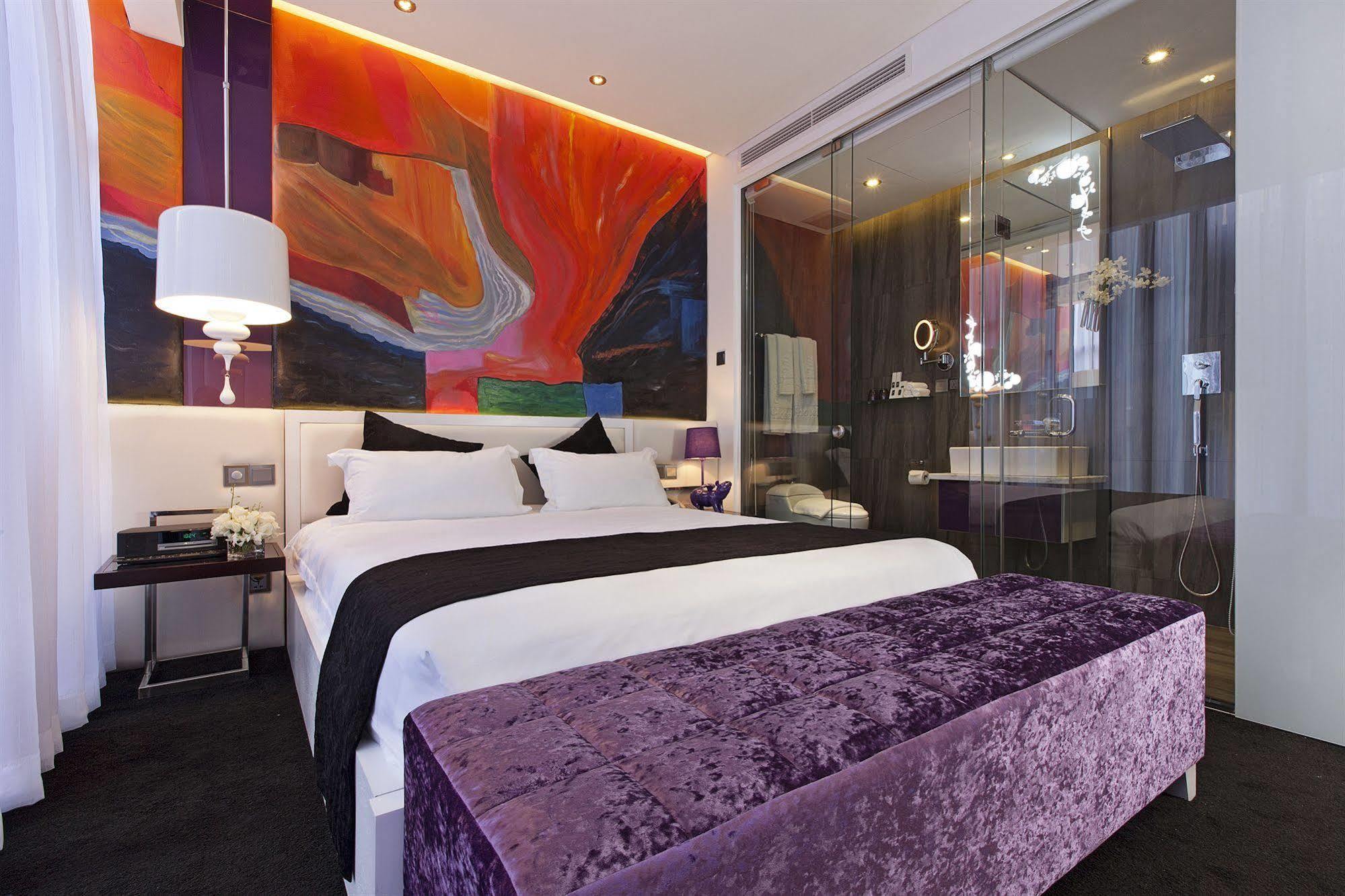 Signature Boutique Hotel Хошимин Экстерьер фото